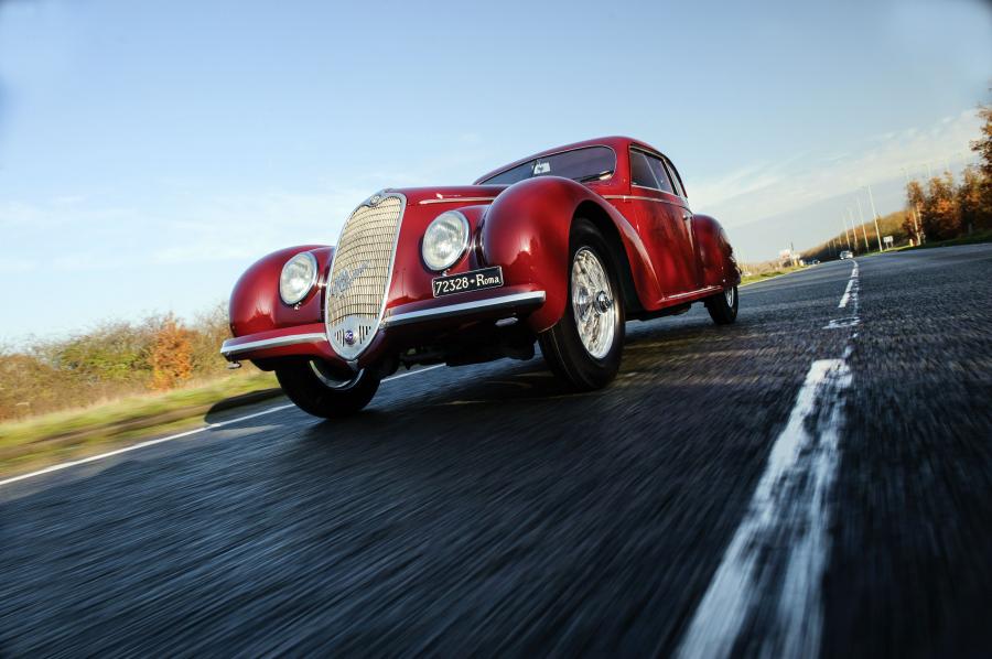  Alfa Romeo 6C 2500 SS Berlinetta 1939 года  (фото 4 из 36)